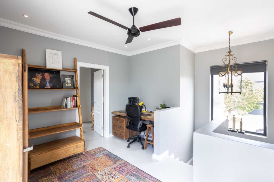 4 Bedroom Property for Sale in Val De Vie Estate Western Cape